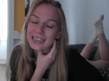 Alice https://fansly.com/Alice_in_Palace/